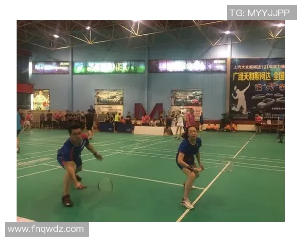 北京羽毛球队比赛经验引发热议争议背后的训练与策略分析 北京羽毛球队比赛经验引发热议争议背后的训练与策略分析